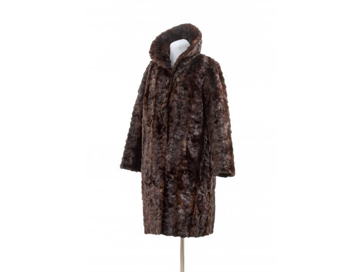 Long Fur Coat of Rebbetzin Chaya Mushka Schneersohn, daughter of Rebbe Rayatz and Wife of the Lubavitcher Rebbe – With a Letter of Authenticity Signed by Her Sister Rebbetzin Chanah Gurary and Her Son Shalom Ber (Barry) Gurary