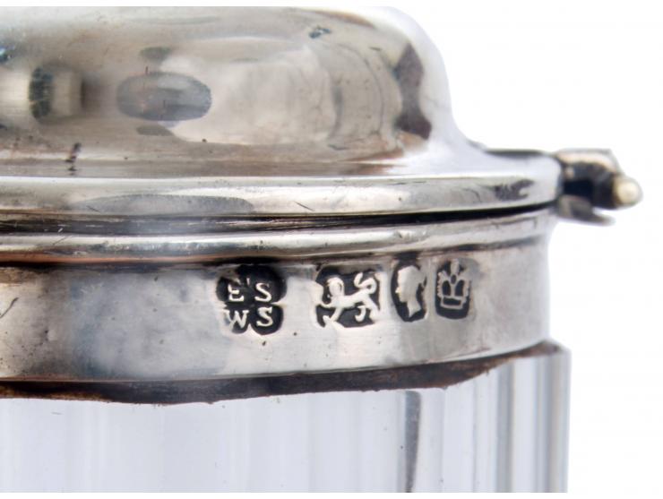 Honey Dish of Rebbe Rashab of Lubavitch – On the Rebbe's Table Throughout the Festivals of Tishrei – With Letter of Authenticity Signed by His Granddaughter Rebbetzin Chanah Gurary
